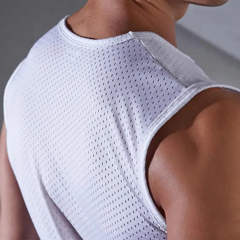 Men Ice Silk Tank Tops Thin Breathable Sport T Shirts Sleeveless Mesh Hole Vest Summer Quick-Drying Bodybuilding Fitness Vest